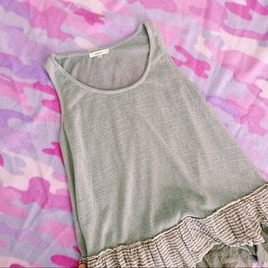 Ruffled tank top from brand Easel 💗